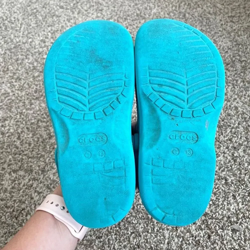 Size 13 / Girls Crocs Sandals